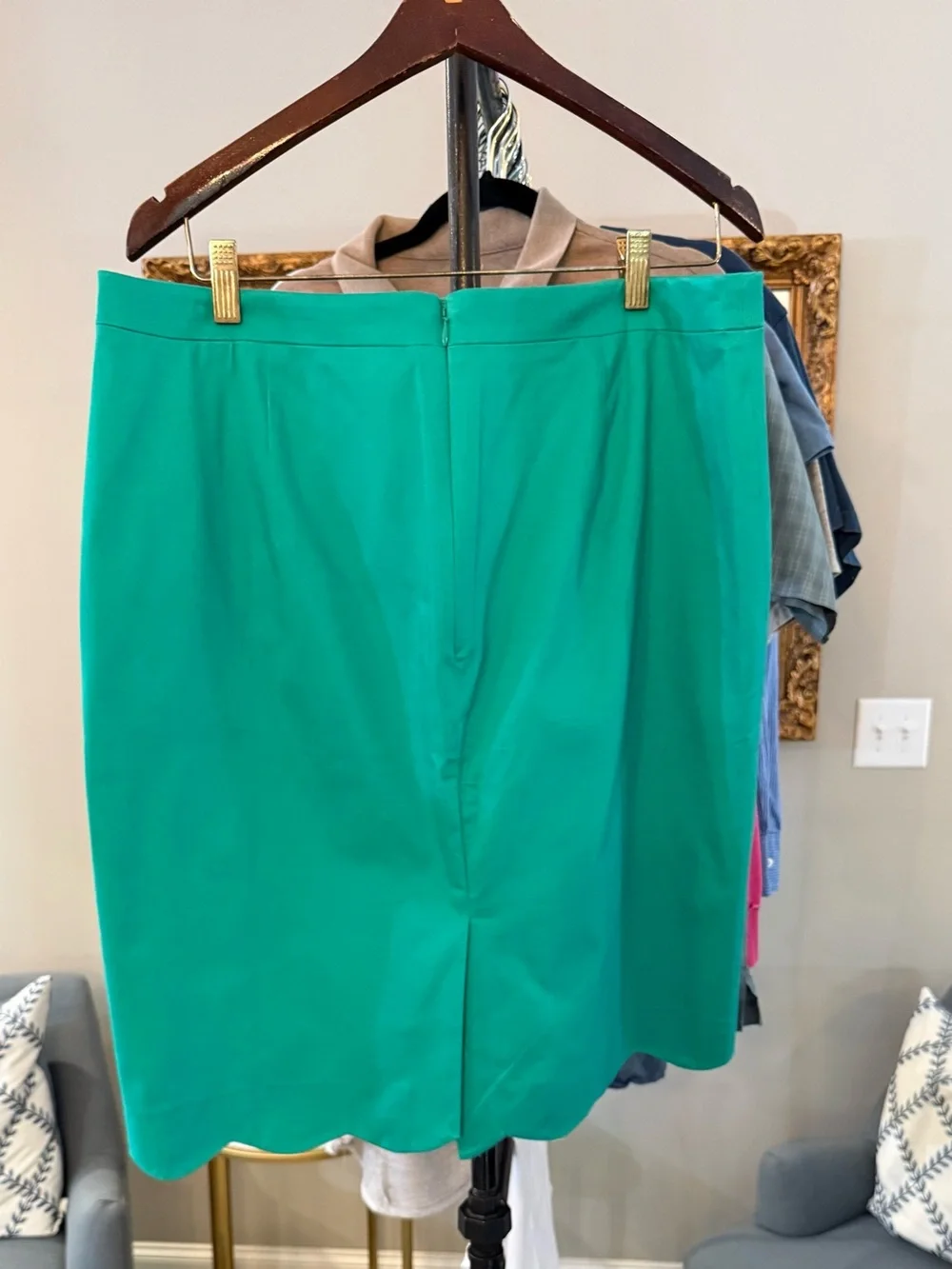 J. Crew Emerald Green Scallop Hem Pencil Skirt - Lined